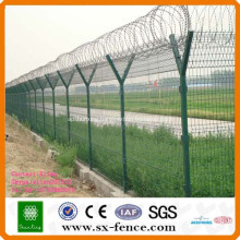 heavy guage welded wire fence